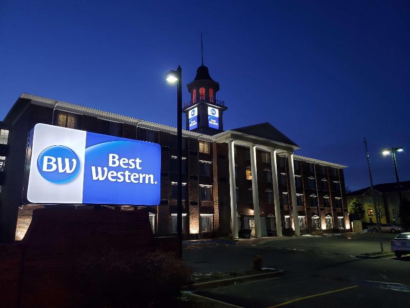 Best Western Plus Wausau/Rothschild Hotel