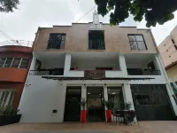 Hotel Quinta Avenida