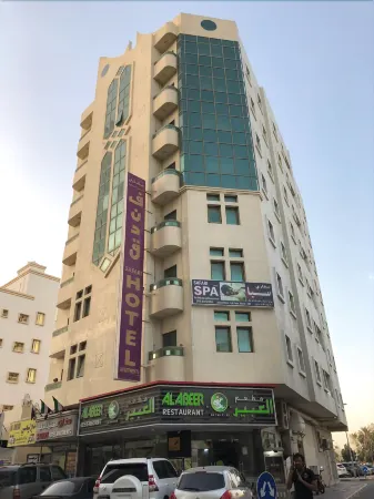 Safari Hotel Apartments Отели рядом с достопримечательностью «Al Zorah Beach»