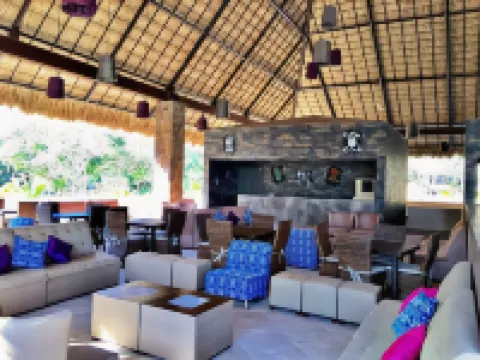 Coral Blue Hotels & Resorts Hoteles en 