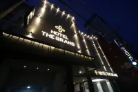 Hotel Thegrang Daeyeon Hotels near Busan Museum