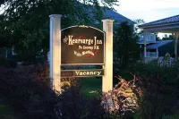Kearsarge Inn - parking
