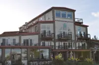 Old Alcohol Plant Hotels in Port Ludlow
