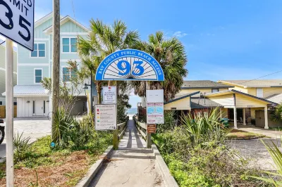 Casa Del Mar by Book That Condo