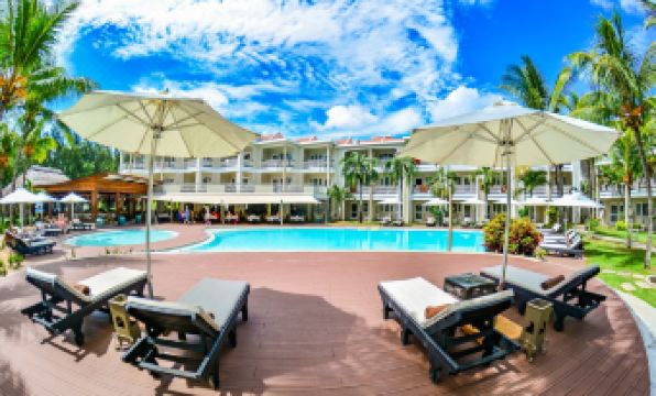 4. 타리사 리조트 ..