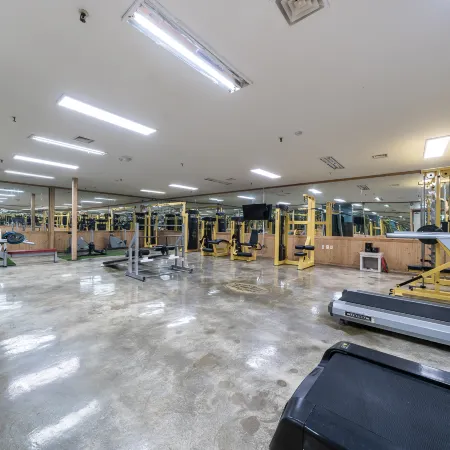 LIV Life Hotel Отели рядом с достопримечательностью «Аутлет-центр Siheung Premium»