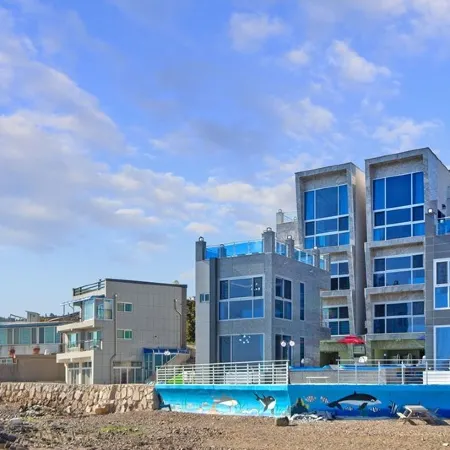 Pohang Sea Enston Pension