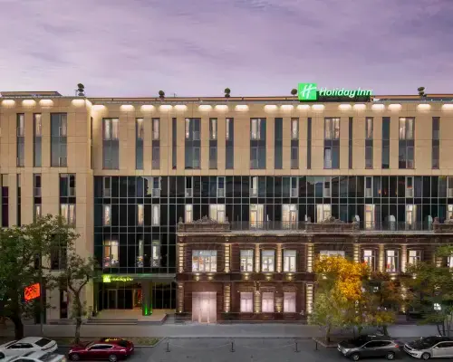 Holiday Inn YEREVAN - REPUBLIC SQUARE by IHG Hotel berhampiran Dataran Republic
