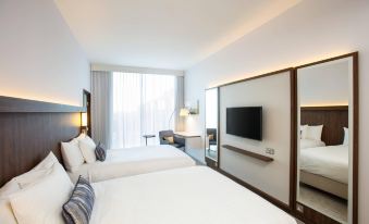 Courtyard by Marriott Edinburgh West