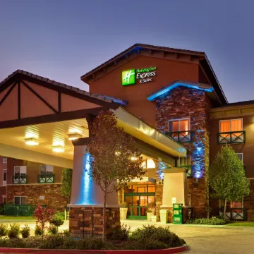Holiday Inn Express & Suites TEHACHAPI HWY 58/MILL ST. by IHG