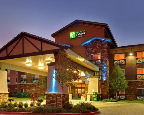 Holiday Inn Express & Suites TEHACHAPI HWY 58/MILL ST. by IHG Hotels in Tehachapi