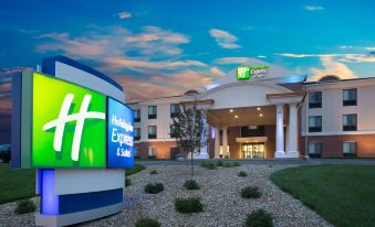 Holiday Inn Express & Suites Concordia US81