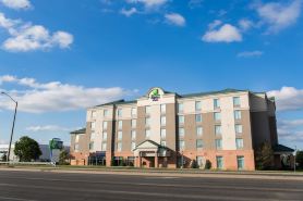 Holiday Inn Express & Suites BRAMPTON by IHG