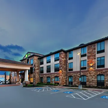 Holiday Inn Express & Suites AUSTIN NW - LAKEWAY by IHG