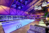 Amway Grand Plaza, Curio Collection by Hilton - Pools