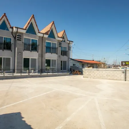 Samcheok Deoksan Pension