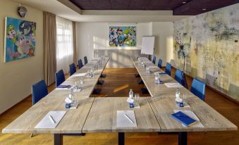 4. 투이 블루 슐라..