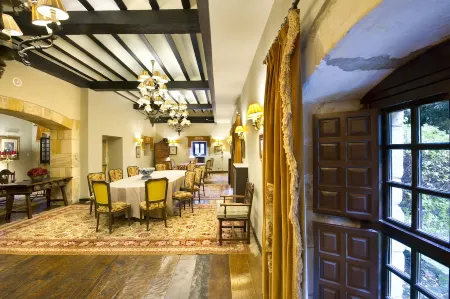 Parador de Santillana de Gil Blas