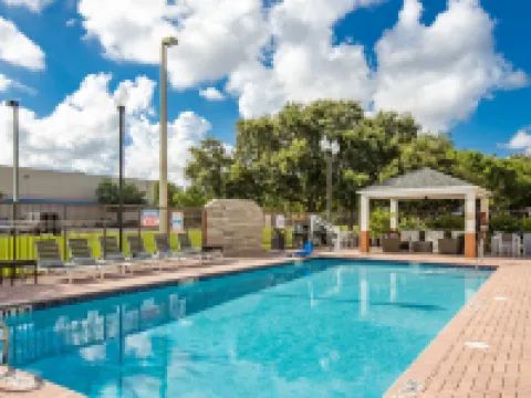 ソネスタ シンプリー スイーツ マイアミ エアポート ドーラル ドラールのホテル