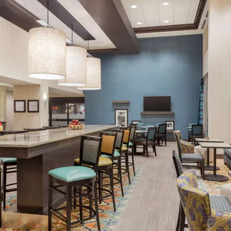 Hampton Inn & Suites West des Moines/SW-Mall Area