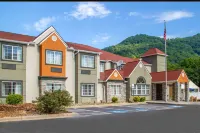 Quality Inn & Suites Maggie Valley - Cherokee Area Hotels in Maggie Valley