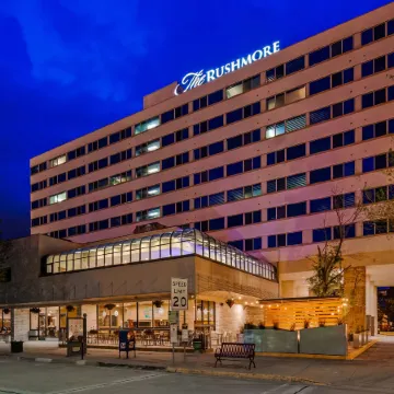 The Rushmore Hotel  Suites, BW Premier Collection