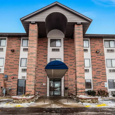 Motel 6 Elk Grove Village, IL