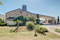 Motel 6 Dallas, TX - Forest Lane - 2-Star