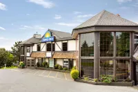 Days Inn by Wyndham Victoria Uptown