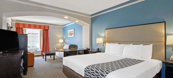 La Quinta by Wyndham PCB Coastal Palms Hotels in Bay County