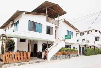 Hotel la Gran Tortuga Các khách sạn ở Puerto Villamil