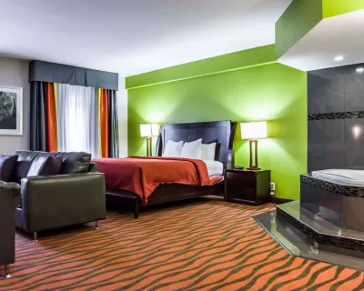 Quality Suites Fort Myers Airport I-75 Hotels in Fort Myers