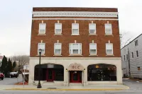 St Charles Hotel Downtown Hudson Hotels in Hudson