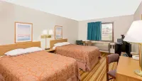Super 8 by Wyndham O'Neill NE - Motels