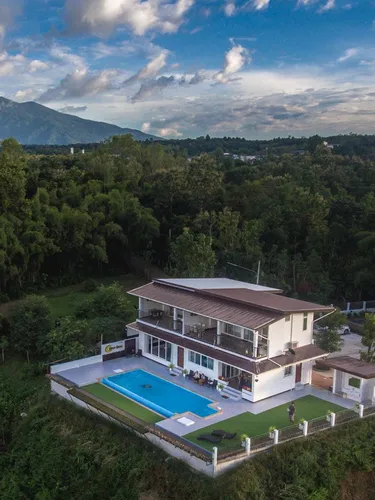 รูปภาพของC View Home