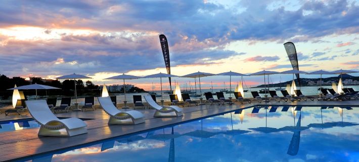 AxelBeach Ibiza Suites Apartments Spa and Beach Club - Adults Only Hotels in Ibiza