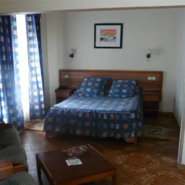 Timgade Hotels near Palais Des Expositions