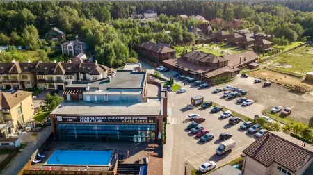 Art Village Club (Арт Вилладж Клаб)