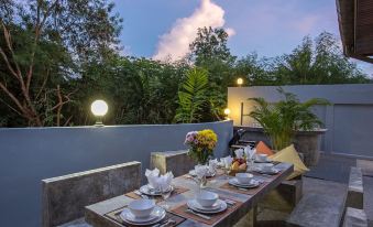 3Br Villa Marine with Private Pool, Waterfalls in NaiHarn Beach