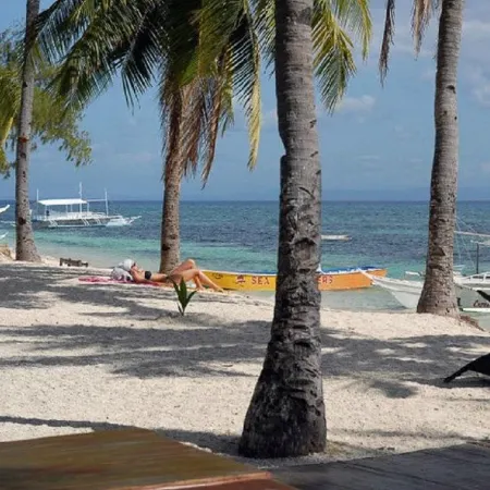 Angelina Beach Resort & Italian Restaurant Malapascua