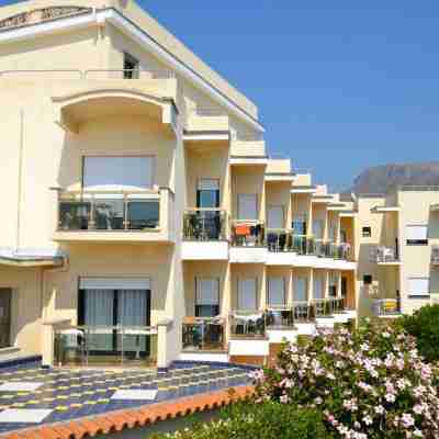 Grand Hotel la Playa Hotel Exterior