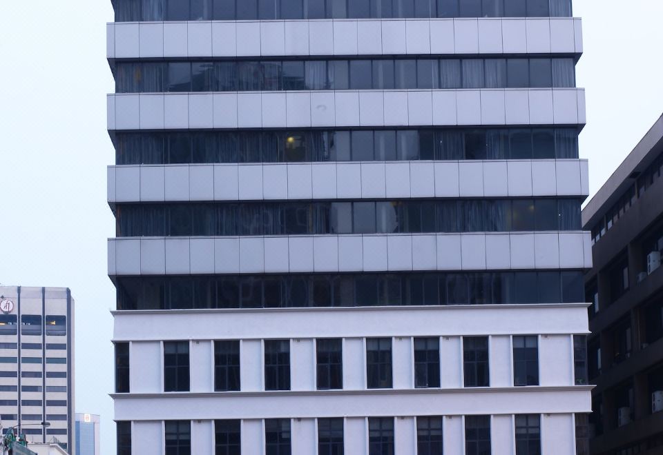 퍼시픽 익스프레스 호텔 객실 내부 이미지