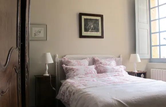 伊斯帕隆城堡酒店