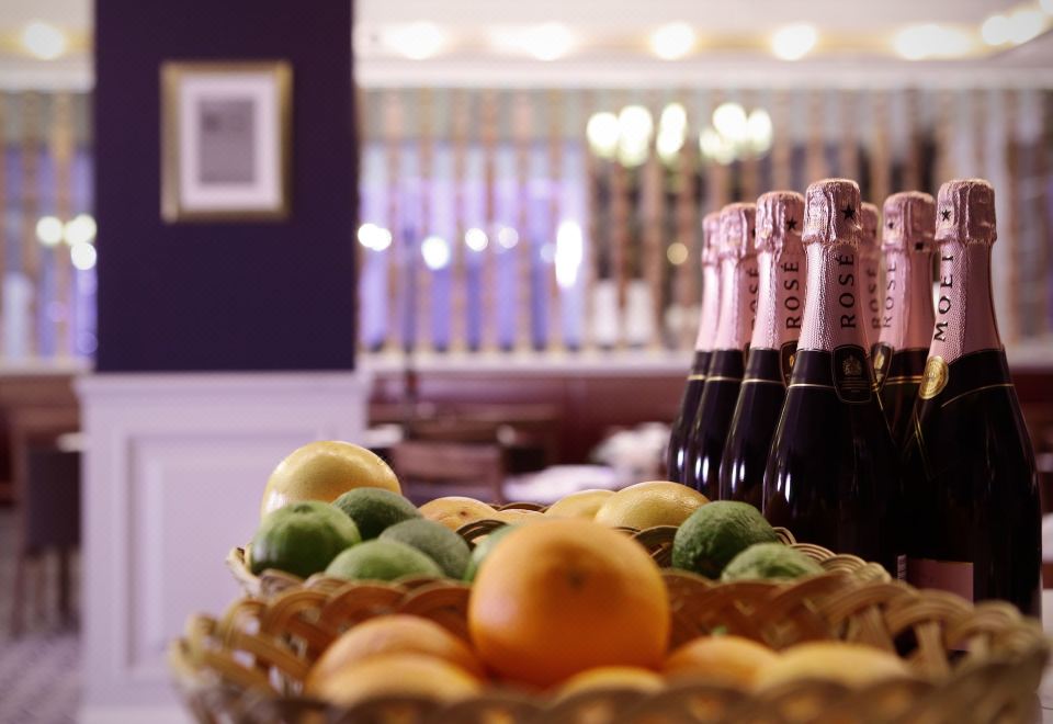 2. 힐사이드호텔..