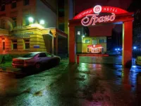 Grand Hotel