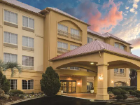 La Quinta Inn & Suites by Wyndham Atlanta Stockbridge Hotels in Stockbridge