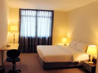 Ginasuite Kompleks27 Hotel Hôtels à : Mukim Berakas A