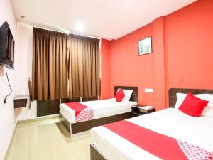 OYO 89539 Hotel Siswa