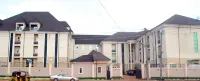 Ritz-Carinton Suites فنادق في 