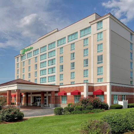 Holiday Inn UNIVERSITY PLAZA-BOWLING GREEN by IHG